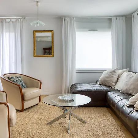 Gorgeous In With Wifi Holiday home