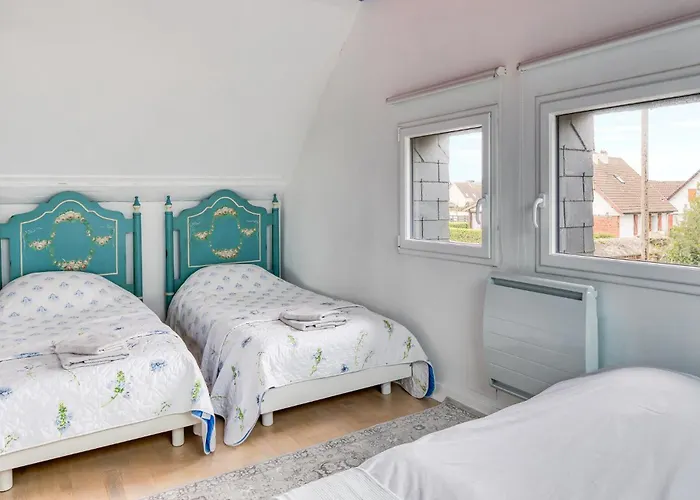 Holiday home Gorgeous In With Wifi Luneray