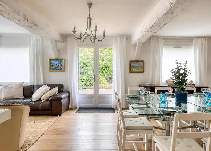 Gorgeous In With Wifi *